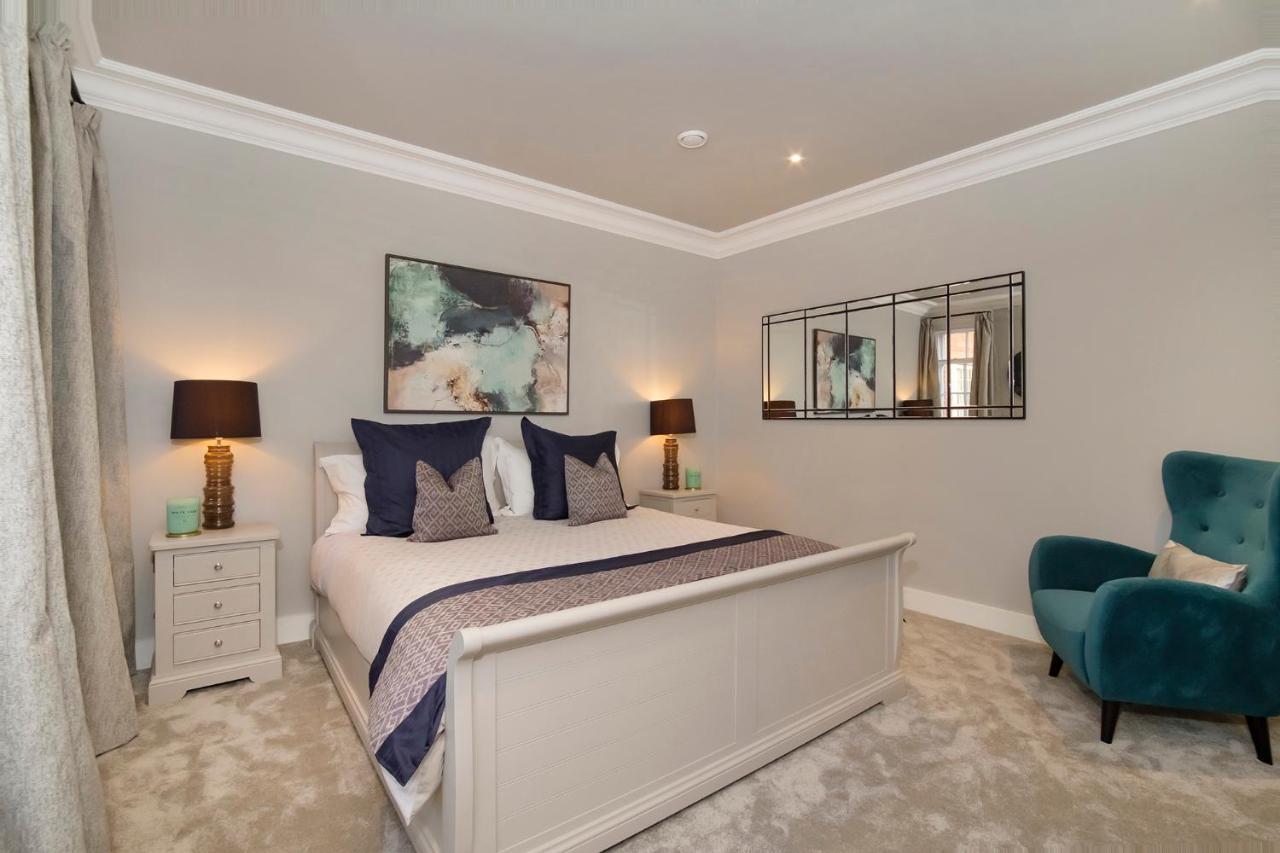 The Presidential Suite, With Free Parking! ยอร์ค ภายนอก รูปภาพ